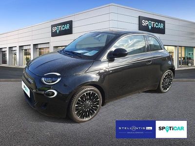 Gebraucht Fiat 500e La Prima 86 kW (118 PS) 2022 Schwarz Kleinwagen
