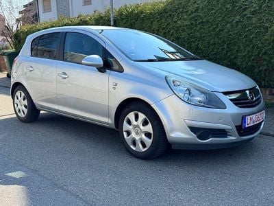 Gebraucht Opel Corsa Edition 87 PS (63 kW) 2010 Silber Kleinwagen