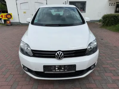 Gebraucht VW Golf VI Trendline 80 PS (58 kW) 2009 Weiß Kleinwagen