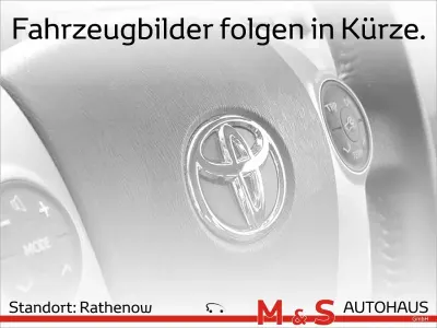 Gebraucht Toyota Land Cruiser Life 190 PS (139 kW) 2014 Onyxschwarz SUV