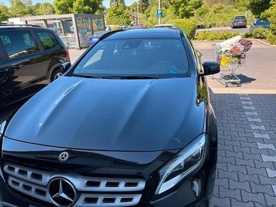 Brugt Mercedes GLA180 122 HK (89 kW) 2019 Sort SUV