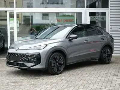 Neu VW T-Roc R-line 150 PS (110 kW) 2026 Wolf grey metallic / dac... SUV