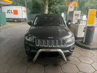 Gebraucht Jeep Compass Limited 163 PS (119 kW) 2014 Grau SUV