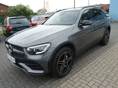 Gebraucht Mercedes GLC300e AMG line 306 PS (225 kW) 2020 Grau SUV