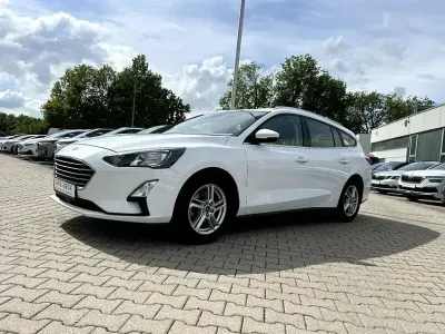 Gebraucht Ford Focus Cool & Connect 120 PS (88 kW) 2020 Frost weiß Kombi