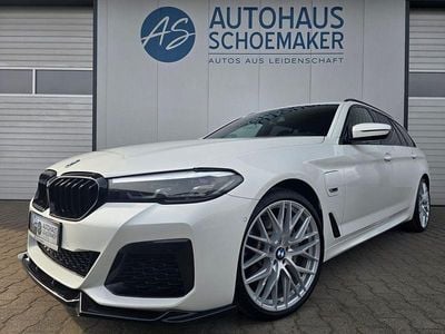 Gebraucht BMW 520 M Sport 204 PS (150 kW) 2022 Weiß Kombi