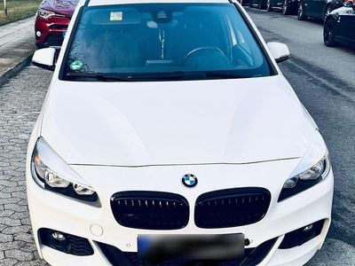 Gebraucht BMW 218 M Sport 136 PS (100 kW) 2015 Weiß Kombi