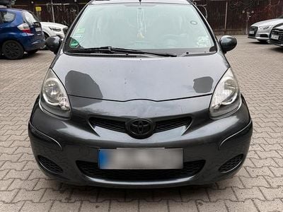 Usata Toyota Aygo 68 CV (50 kW) 2011 Nero Utilitaria
