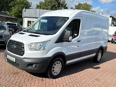 Gebraucht Ford Transit Trend 131 PS (96 kW) 2019 Weiß Van / Kleinbus
