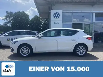 Gebraucht Seat Leon Style 131 PS (96 kW) 2021 Weiß