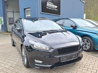 Second-hand Ford Focus ST-Line 140 CP (102 kW) 2017 Negru Berlinǎ