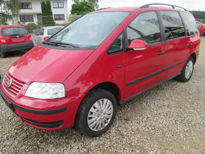 Gebraucht VW Sharan 115 PS (84 kW) 2009 Rot Van / Kleinbus