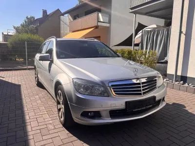 Gebraucht Mercedes C200 136 PS (100 kW) 2010 Silber Kombi