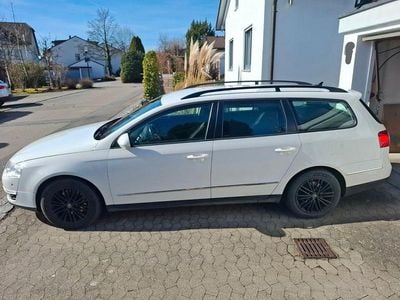 Gebraucht VW Passat Sportline 170 PS (125 kW) 2010 Weiß Kombi