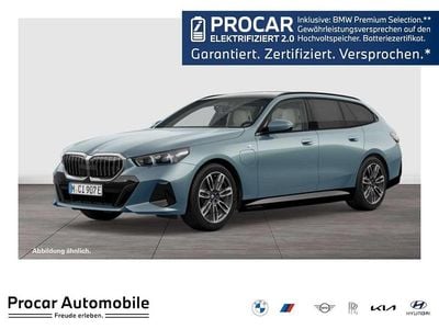 Gebraucht BMW 550e M Sport 489 PS (359 kW) 2025 Grün Kombi