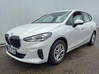 Gebraucht BMW 218 Active Tourer Performance 150 PS (110 kW) 2023 Weiß Van / Kleinbus