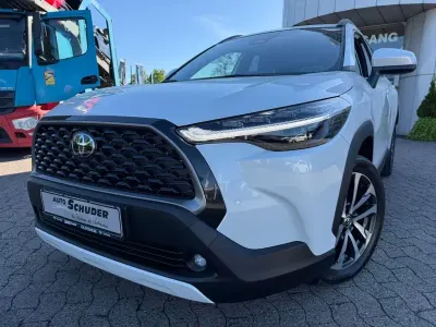Second-hand Toyota Corolla Cross 140 CP (102 kW) 2025 Alb SUV