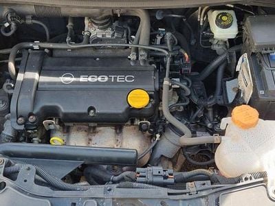 Usata Opel Corsa 80 CV (58 kW) 2007 Grigio Utilitaria