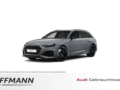 Gebraucht Audi RS4 Competition 450 PS (330 kW) 2024 Nardograu Kombi