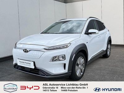 Gebraucht Hyundai Kona Advantage 100 kW (136 PS) 2021 Chalk white /weiß SUV