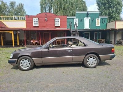 Gebraucht 1990 Mercedes E300 Coupé | 9.999 €