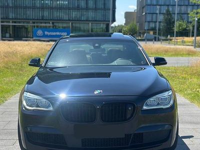 Gebraucht 2013 BMW 750L M Sport Limousine | 24.490 €