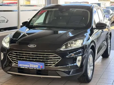 Begagnad Ford Kuga Ambiente 151 HK (111 kW) 2020 Svart SUV