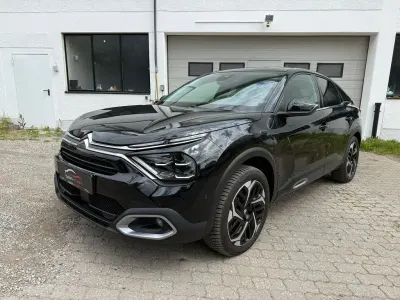 Käytetty Citroën C4 PureTech 131 HP (96 kW) 2023 Musta Katumaasturi