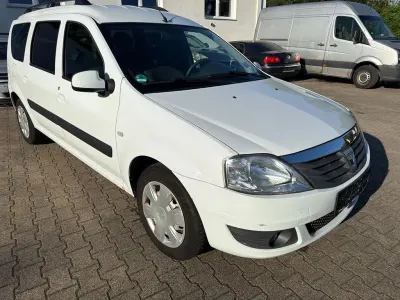 Gebraucht Dacia Logan MCV Lauréate 105 PS (77 kW) 2009 Weiß Van / Kleinbus