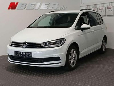Gebraucht VW Touran Comfortline 150 PS (110 kW) 2024 Pure white Van / Kleinbus