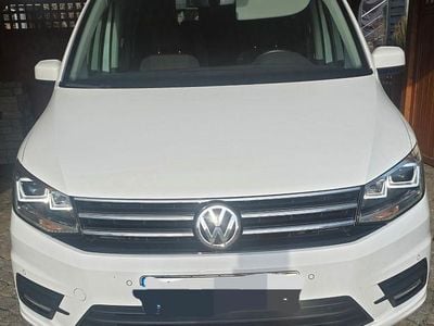 Gebraucht VW Caddy Maxi Comfortline 150 PS (110 kW) 2016 Weiß Van / Kleinbus