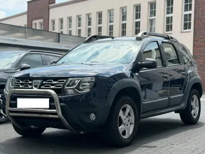 Gebraucht Dacia Duster 114 PS (83 kW) 2016 Blau SUV