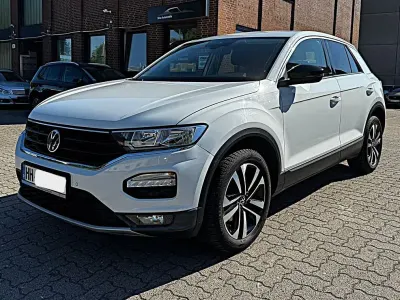 Używany VW T-Roc 116 KM (85 kW) 2021 Biały SUV