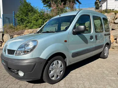 Gebraucht Renault Kangoo 95 PS (69 kW) 2005 Silber Van / Kleinbus
