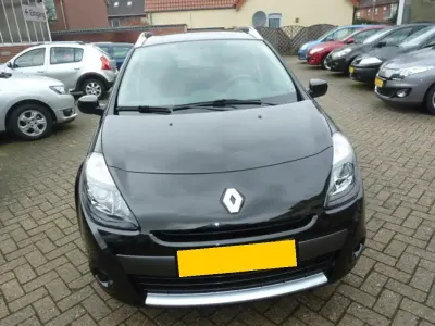 Occasion Renault Clio GrandTour Dynamique 101 ch (74 kW) 2010 Noir Break