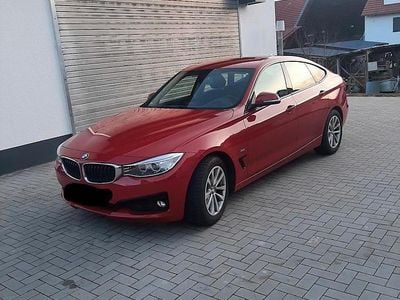 Gebraucht BMW 320 Gran Turismo 190 PS (139 kW) 2015 Rot Limousine