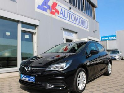 Usata Opel Astra Edition 145 CV (106 kW) 2020 Nero Utilitaria