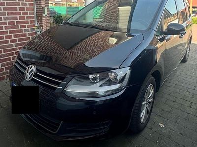 Gebraucht VW Sharan Comfortline 150 PS (110 kW) 2017 Van / Kleinbus