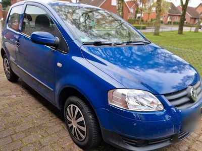 Second-hand VW Fox 64 CP (47 kW) 2006 Albastru Hatchback