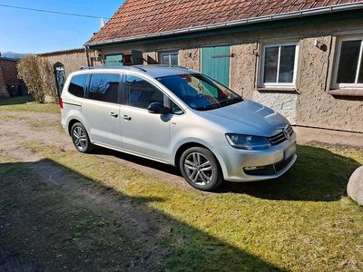 Gebraucht VW Sharan 150 PS (110 kW) 2012 Silber Van / Kleinbus