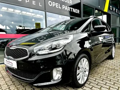 Gebraucht Kia Carens 135 PS (99 kW) 2016 Cassisschwarz met. Van / Kleinbus