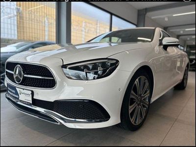 Mercedes E200