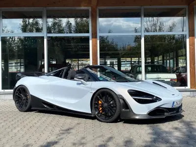 Gebraucht McLaren 720S 721 PS (530 kW) 2021 Weiß Cabrio