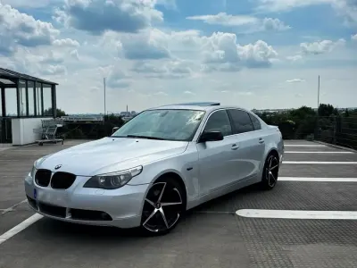 Gebraucht BMW 520 170 PS (125 kW) 2005 Silber Limousine