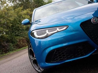 Blau Gebraucht 2023 Alfa Romeo Giulia Competizione Limousine | 38.900 € (Fairer Preis)