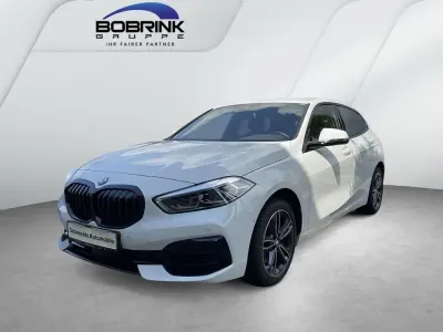 Gebraucht BMW 118 Sport Line 136 PS (100 kW) 2022 Weiß Kleinwagen