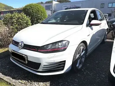 Używany VW Golf VII GTI 310 KM (228 kW) 2016 Biały Sedan/Limuzyna