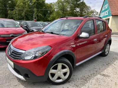Gebraucht Dacia Sandero Stepway 84 PS (61 kW) 2012 Orange Limousine