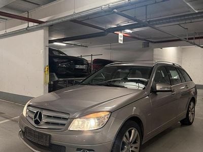 Gold Gebraucht 2009 Mercedes C220 Kombi | 4.500 €