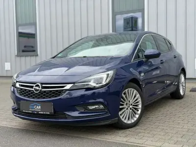 Używany Opel Astra Dynamic 136 KM (100 kW) 2017 Niebieski Sedan/Limuzyna